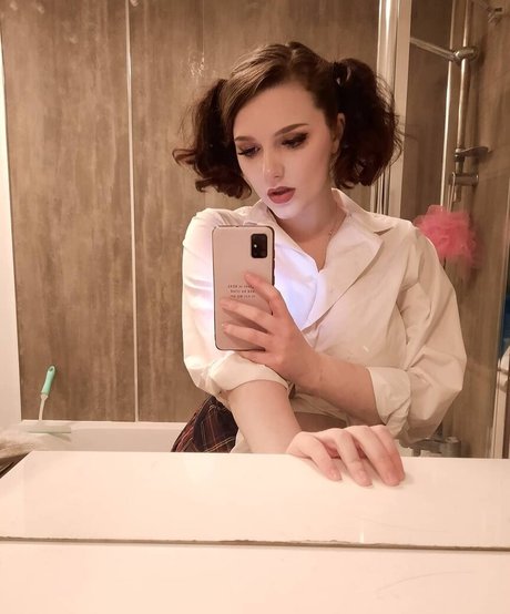 Saint Morgan star adult picture