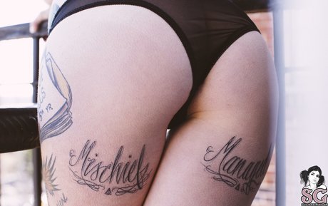 Etherealweirdo nudes actress galleries