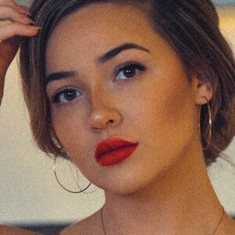 Torias Secret free star photos