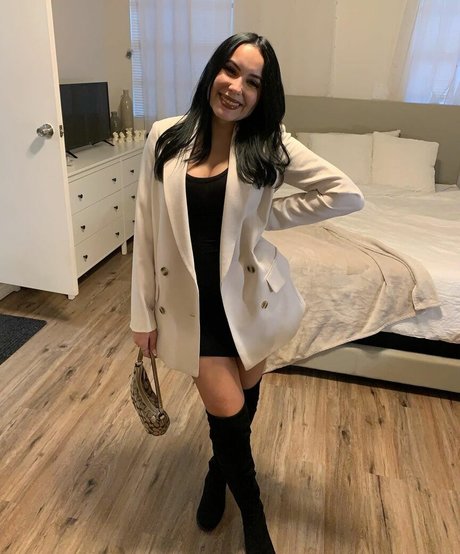 Alejandramariaxo pornstar free gallery