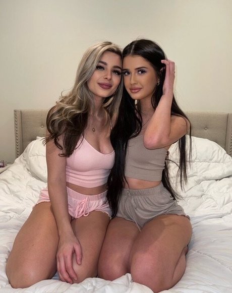 nataliebarness star nudes photo