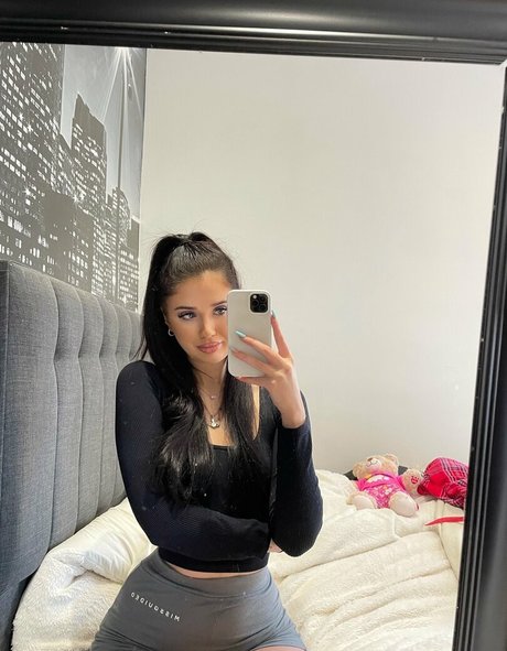 nataliebarness nude star photos