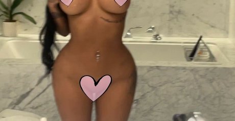 strawberry milk onlyfans top galleries