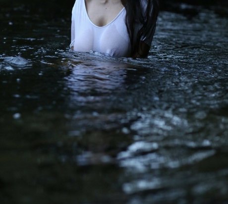 Nicolaravee nude pornstar galleries