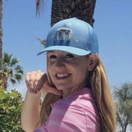 Leahgruber art star photos