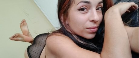 Liliana Nana model adult photo