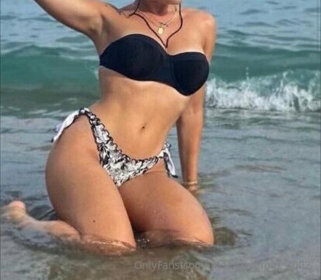 hottest wife onlyfans xxx photo