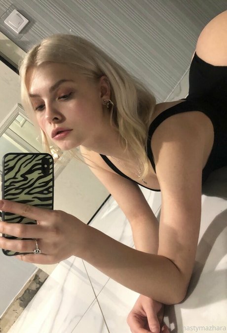 Nastymazhara model xxx galleries