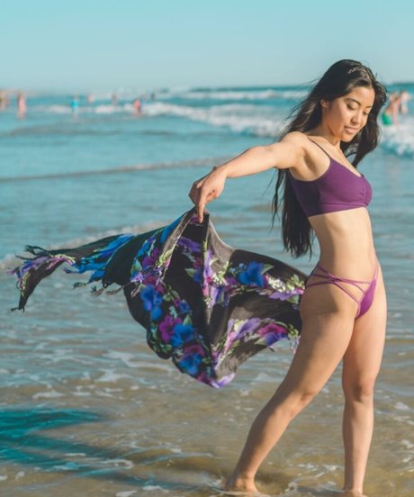 ohshawr model xxx galleries