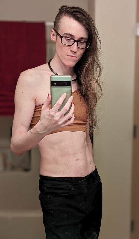 Wetzemu naked actress gallery