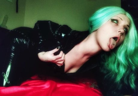 Void The Kitten pornstar perfect archive