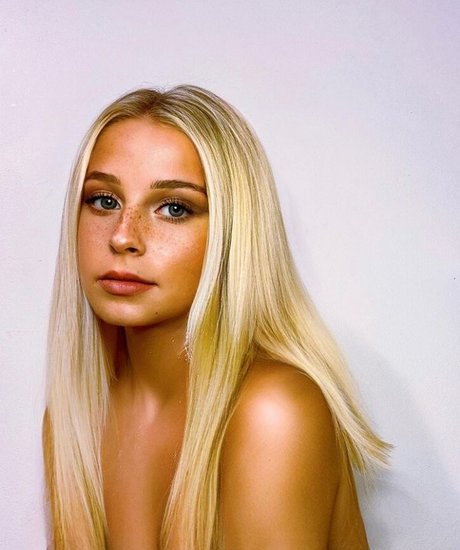 Maci Jo McCarley model porn pics