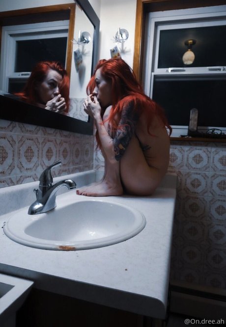 Ondreeah adult model pics