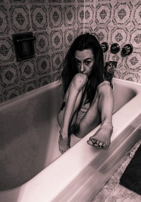 Ondreeah pornstar nude img