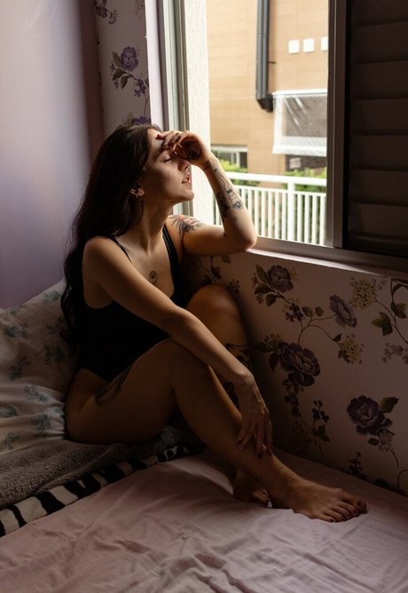 Ana Fernandes naked actress gallery