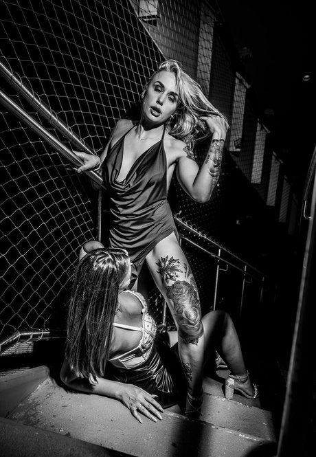 hisnherobsessions hot pornstar img