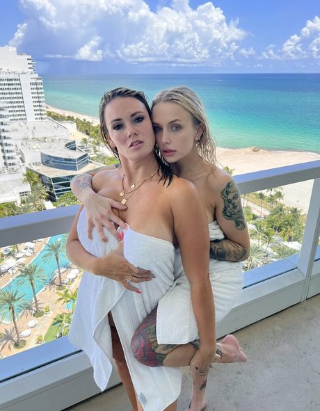 hisnherobsessions pretty model photos