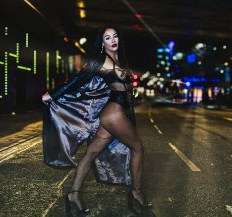 Reign Chaos perfect star archive