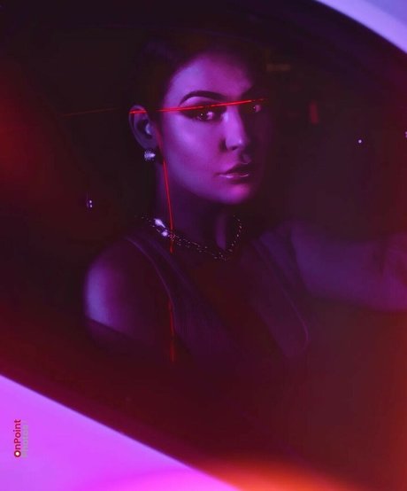 Reign Chaos model perfect gallery