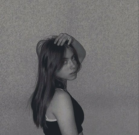 hairy vagina onlyfans beautiful nude picture