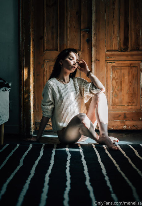 meneliza sexy pornstar pictures