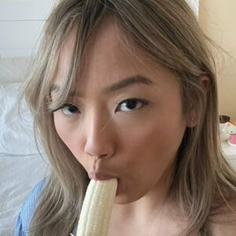 Have Anythinghers pornstar sexy pics