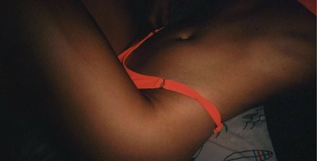 Hal es sexy actress gallery