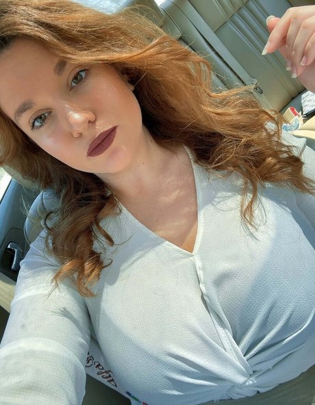 pretty pussy onlyfans pornographic pic