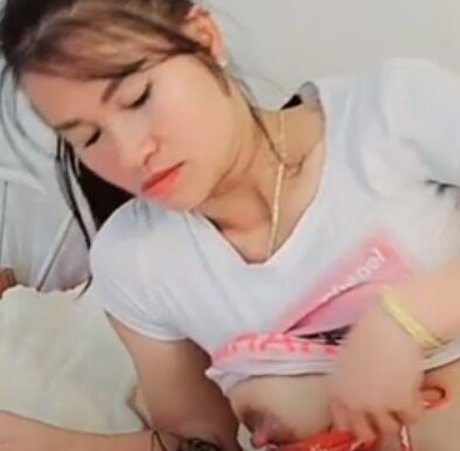 lienannyvlog sexy actress gallery