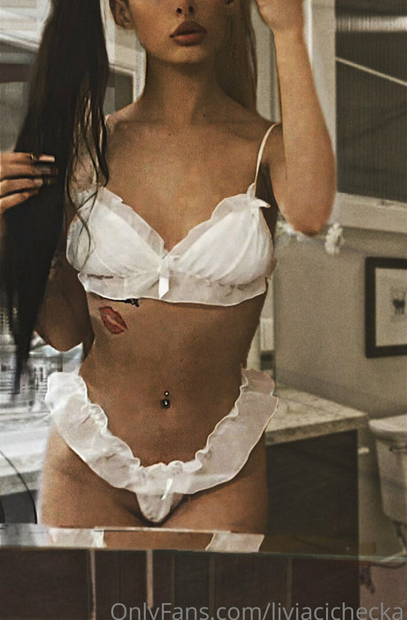 leevyyahs pornstar beautiful photo