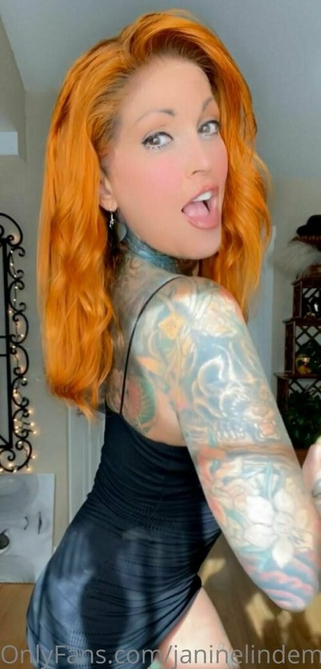 Janine Lindemulder best actress photo