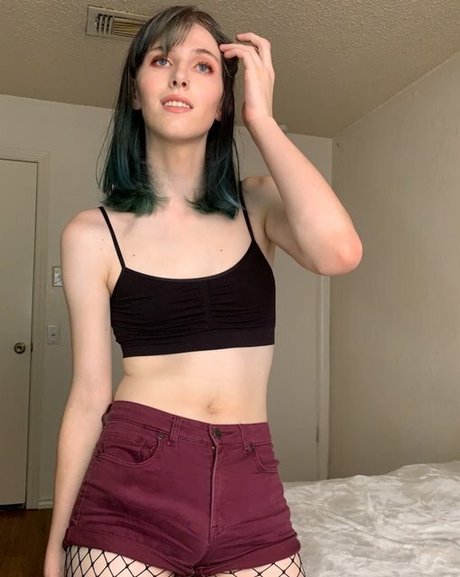 Starlite Anise hd pornstar img