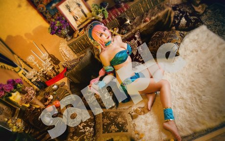 blonde milf big tits onlyfans beautiful gallery