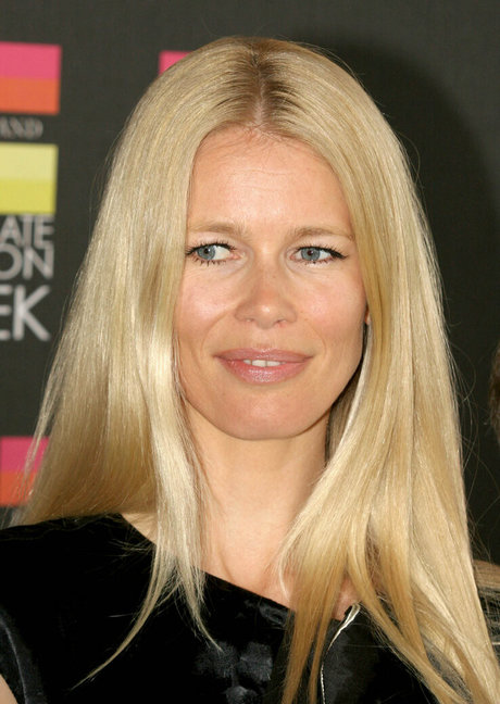 Claudia Schiffer model hot galleries