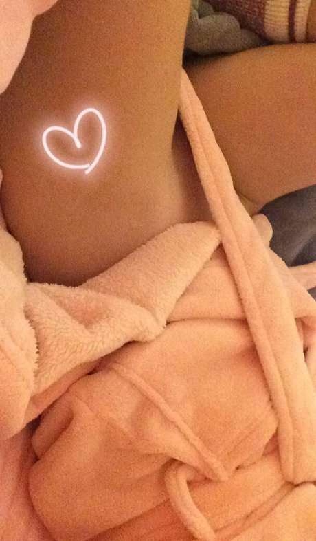 Lovelylillian model perfect pics