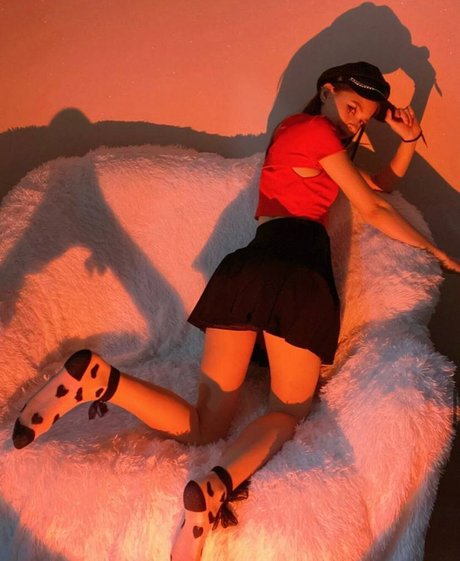 Temikmiu model beautiful archive