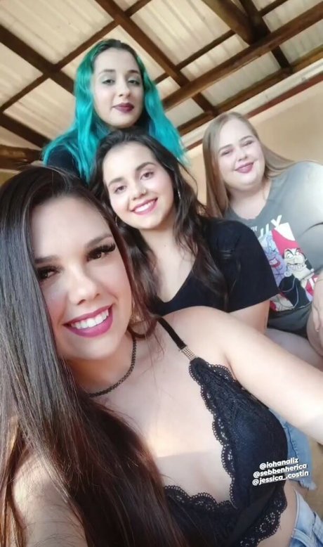 Kauana Bergamaschi high quality star photos