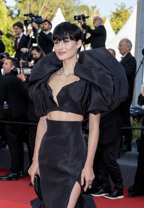 Grace Elizabeth naked actress pictures