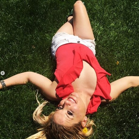 Charlotte Nastase top model picture