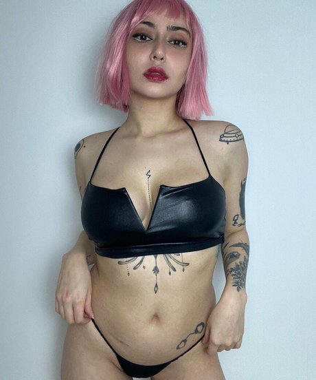 Aime Rizzo star hd photos