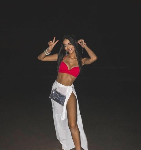 Isadora Quadros model art image