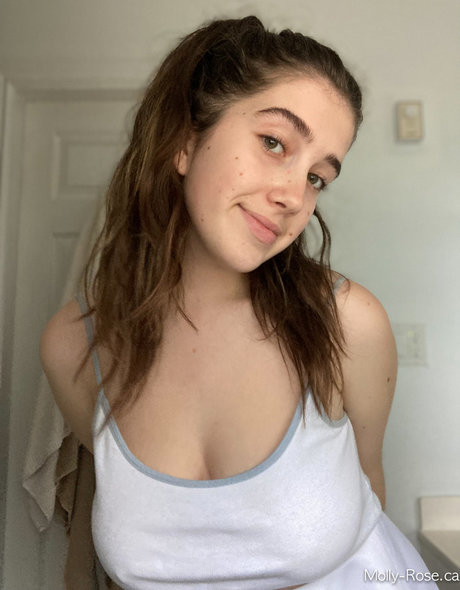 Molly Barkasy porn actress photo