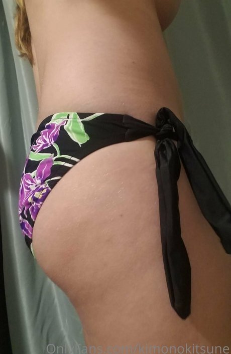 Lady Kitsune pornstar naked gallery