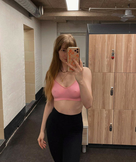 Maria Lauritzen model beautiful galleries