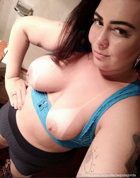 chubby kitty onlyfans free naked gallery