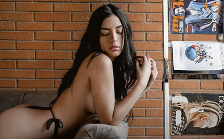 chubby kitty onlyfans sexy image