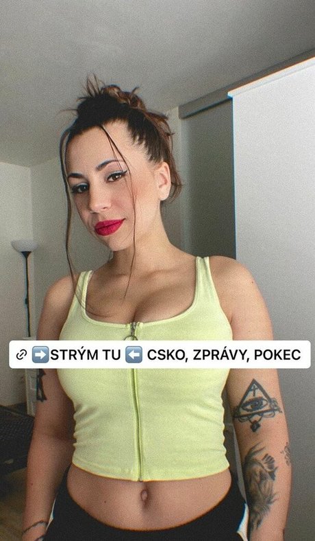 Vereunka adult actress picture