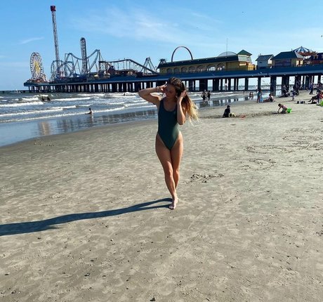 squirt teen onlyfans hot naked img