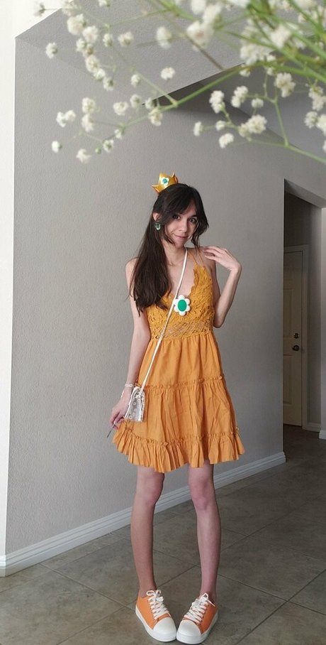 MaryMaybe xxx star image