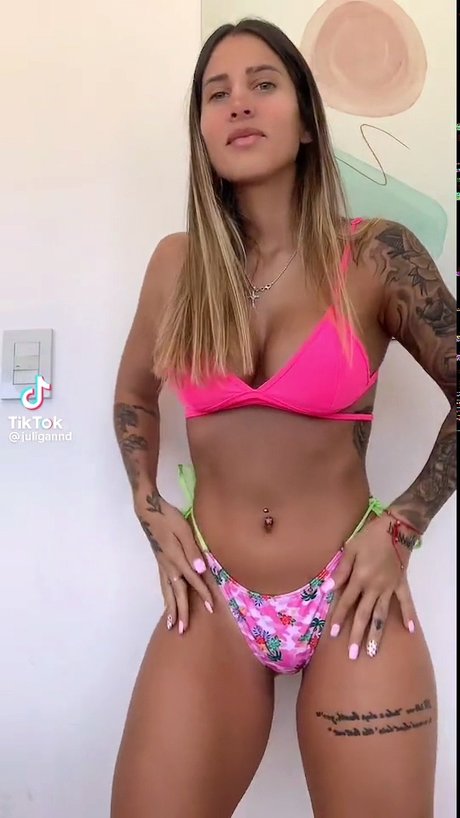 Julieta Gandulfo model adult pictures